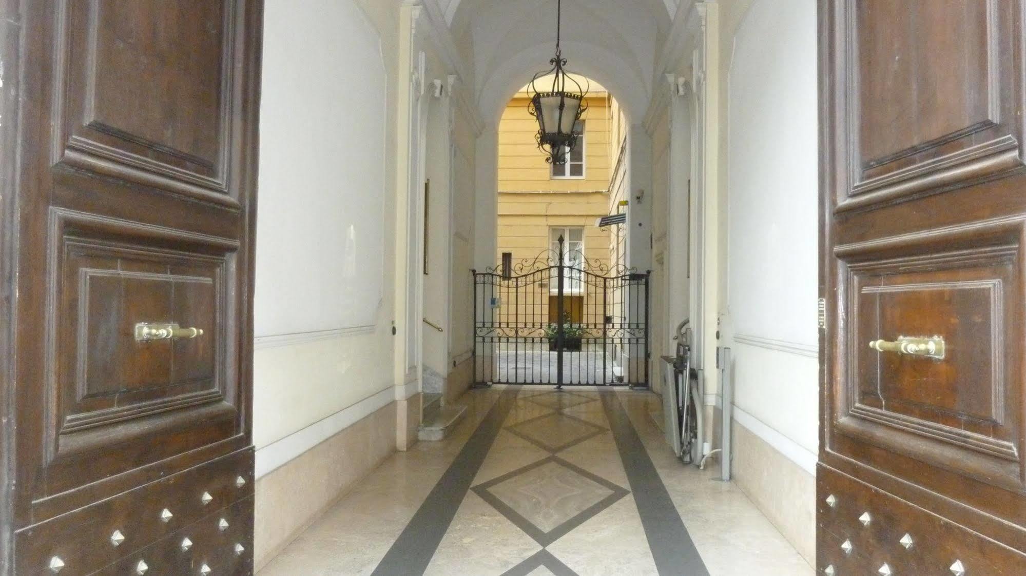 Bed and Breakfast Piccolo Imperiale Rzym Zewnętrze zdjęcie