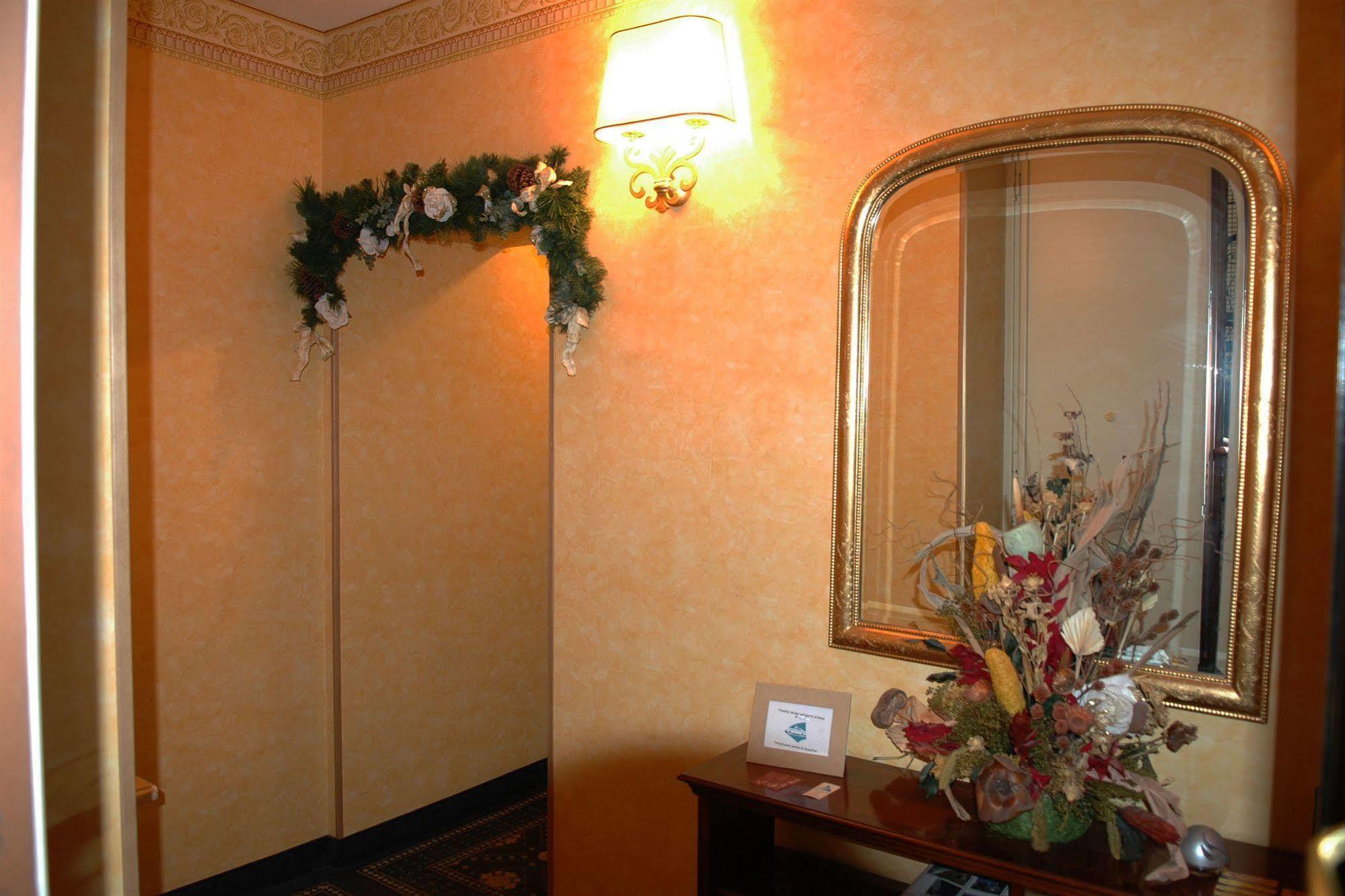 Bed and Breakfast Piccolo Imperiale Rzym Zewnętrze zdjęcie